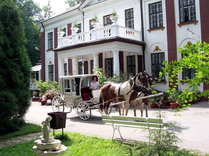 Willa Park Ostrowiec Świętokrzyski Exteriér fotografie